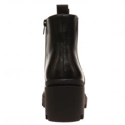 Purple Door Boutique Shoes The Shell Black Platform Ankle Booties