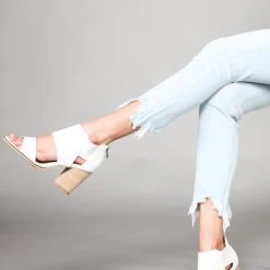 Purple Door Boutique Luella White Sandal