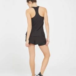 Spanx The Get Moving Shorts In Black