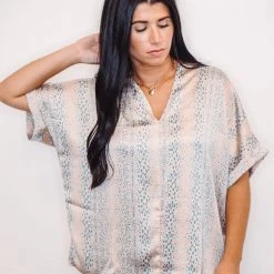 Purple Door Boutique Sweet Cheetah Print Blush Top