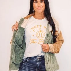 Purple Door Boutique Pumpkin Patch Vintage White Graphic Tee Ladies'