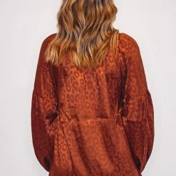 Purple Door Boutique Ladies' Bronze Monochromatic Leopard Print Top