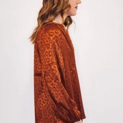 Purple Door Boutique Ladies' Bronze Monochromatic Leopard Print Top