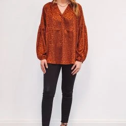 Purple Door Boutique Ladies' Bronze Monochromatic Leopard Print Top