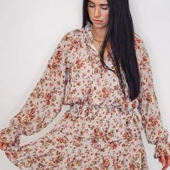 Purple Door Boutique Floral Print Dress In Natural Ladies'