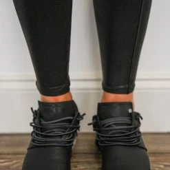 Esseutesse Black Leather Fringe Sneakers