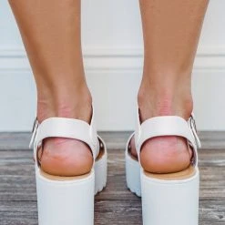 Purple Door Boutique White Chunky Heel Platform Sandals Summer SALE
