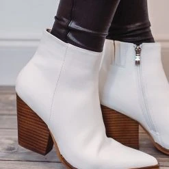 Purple Door Boutique Essence White Pointy Toe Booties