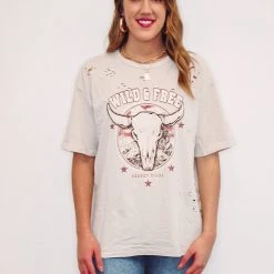 Purple Door Boutique Ladies' Wild & Free Longhorn Graphic Tee