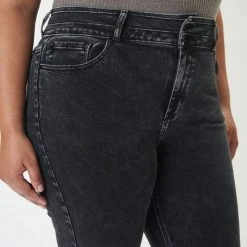 Ladies' Kan Can Ultra High Rise Black Flare Jeans