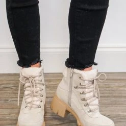 Purple Door Boutique Shoes Saffi Faux Fur Beige Boot