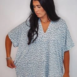 Purple Door Boutique Ladies' Leopard Print Powder Blue Top