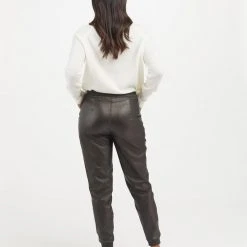 Spanx Leather Like Jogger Noir Black