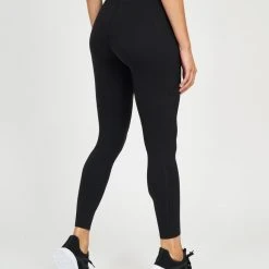 Spanx Every Wear Knockout Leggings Very Black